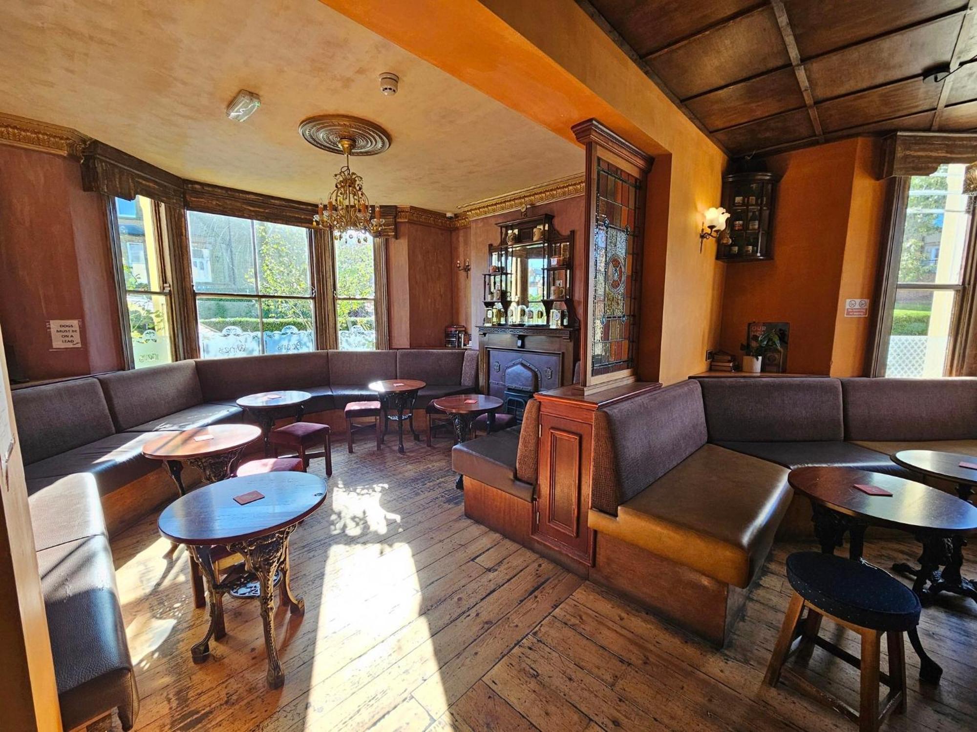 Valley Bar Scarborough Exterior foto